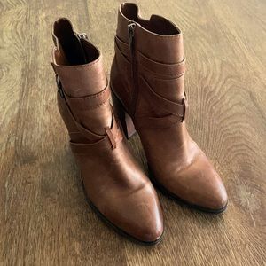 Vince Camuto leather booties